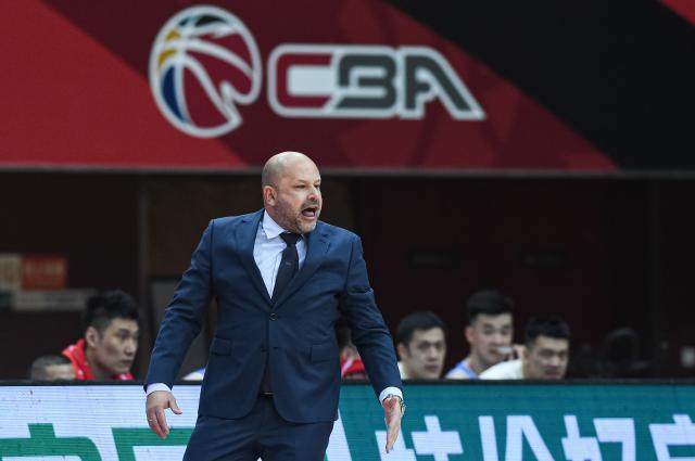 kaiyun体育平台-京城德比成命运分水岭 首钢一片坦途北控局势危急